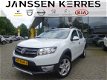 Dacia Sandero - TCe 90 PK Stepway Lauréate 1e EIGENAAR, SLECHTS 28000 KM GEREDEN, DERHALVE IN ABSOLU - 1 - Thumbnail