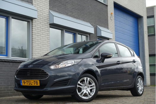 Ford Fiesta - Style 1.0 65PK 5Deurs - 1