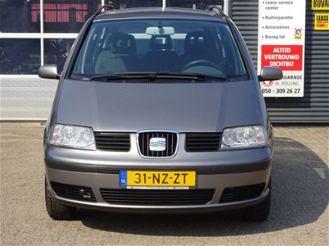 Seat Alhambra - 2.0 I Pdc I Trekhaak I Clima I nieuwe apk - 1