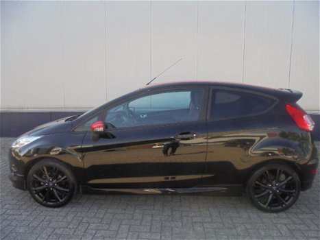 Ford Fiesta - 1.0 EcoBst 140PK 3D Black Edition Climate control 17INCH - 1