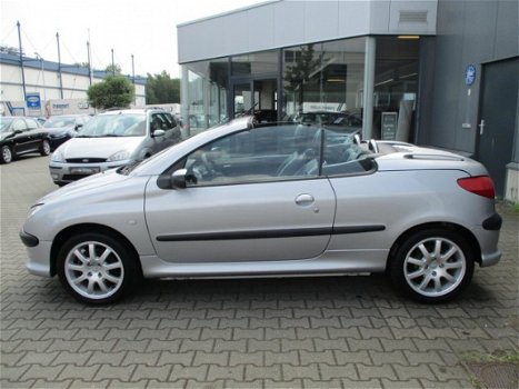 Peugeot 206 CC - 2.0-16V / Clima / lmv / Elektr. Ramen / Stoelverw - 1