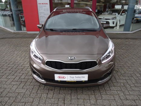 Kia Cee'd - 1.0T 120PK First Edition Navi Trkh - 1