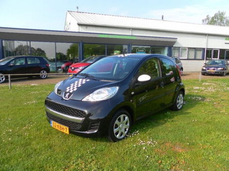 Peugeot 107 - 1.0-12v Sublime Airco - 1