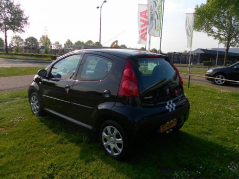 Peugeot 107 - 1.0-12v Sublime Airco - 1