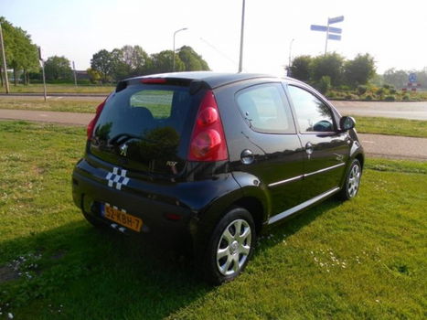 Peugeot 107 - 1.0-12v Sublime Airco - 1