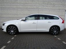 Volvo V60 - 2.4 D6 AWD PLUG-IN HYBRID