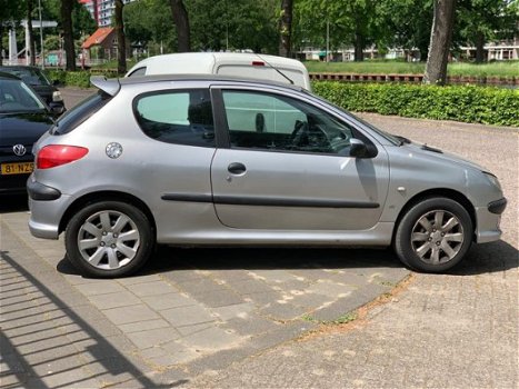 Peugeot 206 - 1.6 XS - 1