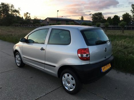 Volkswagen Fox - 1.2 98DKM 2007 AIRCO/STUURBEKRACHTIGING/NWE APK/NAP - 1