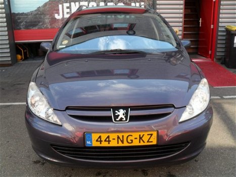 Peugeot 307 SW - 2.0 16V, IJSKOUDE AIRCOVAKANTIEAUTO - 1