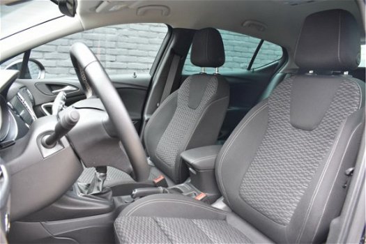 Opel Astra - 1.0 Turbo Online Edition | Navigatie | AGR-comfortstoelen | Parkeersensoren voor en ach - 1