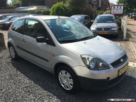 Ford Fiesta - 1.3 Style - 1