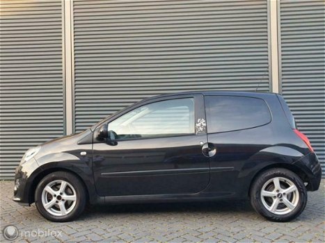 Renault Twingo - 1.2-16V Night & Day Airco NW APK LAGE KM - 1