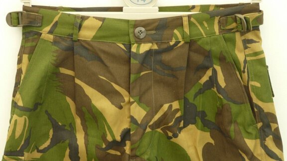 Broek, Kort, Gevechts, Uniform, KL, M93, Woodland Camouflage, maat: 0000/7080, 1996.(Nr.2) - 1