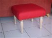 Footstool - 42x42cm - rood linnen - wit 702 - NIEUW !! - 1 - Thumbnail