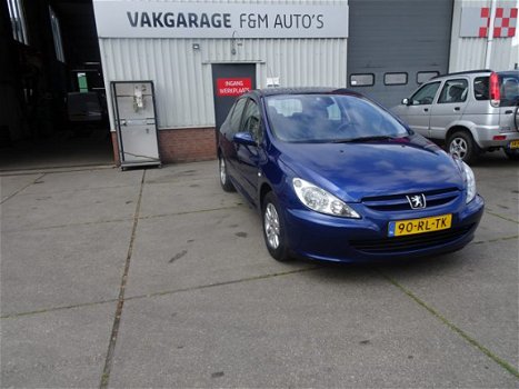 Peugeot 307 - 1.6-16V XT Premium - 1