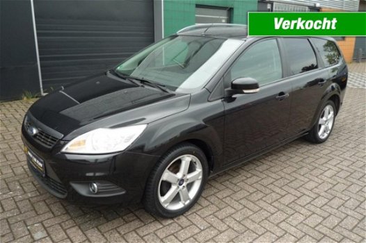 Ford Focus Wagon - 1.6 85 Kw Half Leder Dealer onderhouden - 1