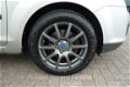 Ford Focus Wagon - 1.6 Airco, Parkeerhulp, Navi , D-riem vervangen - 1 - Thumbnail