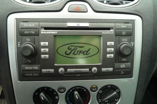 Ford Focus Wagon - 1.6 Airco, Parkeerhulp, Navi , D-riem vervangen - 1