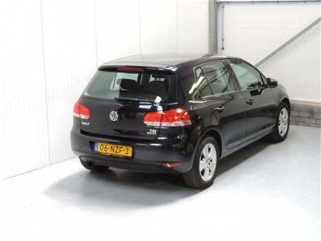 Volkswagen Golf - 1.2 TSI Tour II BlueMotion airco / navigatie /rijklaar prijs - 1