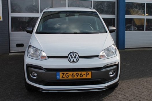 Volkswagen Up! - CROSS UP *15000KM - 1