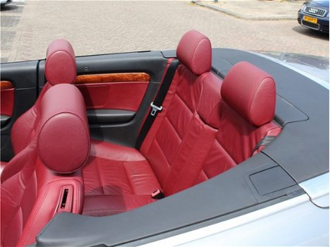 Audi A4 Cabriolet - 2.4 V6 Exclusive AUTOMAAT LEER / ELEKTR. VERSTELBARE SPORTSTOELEN / XENON / BOSE - 1