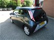 Toyota Aygo - 1.0 VVT-i x-play Navi Luxury pakket - 1 - Thumbnail