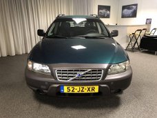 Volvo XC70 - 2.5 T AWD Airco, Cruise, Leder, Etc