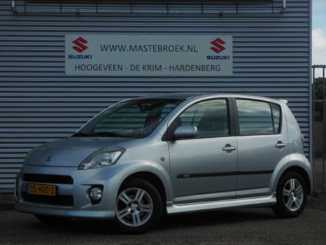 Daihatsu Sirion 2 - 1.3-16V Sport | Airco | Elektrische ramen V/A | Radio/CD | Staat In Hoogeveen - 1