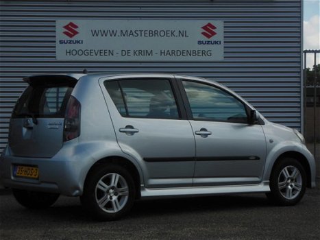 Daihatsu Sirion 2 - 1.3-16V Sport | Airco | Elektrische ramen V/A | Radio/CD | Staat In Hoogeveen - 1