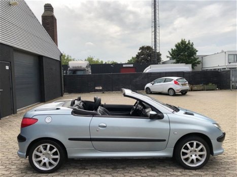 Peugeot 206 CC - 2.0-16V Roland Garros, LEER, CLIMA, NAP, STOELVERWARMING, NW APK - 1