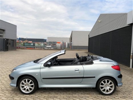 Peugeot 206 CC - 2.0-16V Roland Garros, LEER, CLIMA, NAP, STOELVERWARMING, NW APK - 1