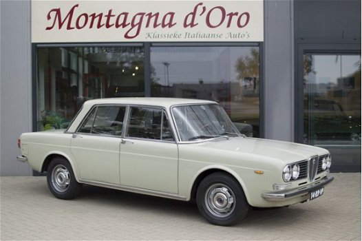 Lancia 2000 - Berlina 5 speed Nederlandse auto - 1