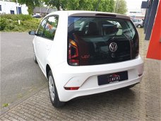 Volkswagen Up! - 1.0 BMT move up STOELVERWARMING CC PDC
