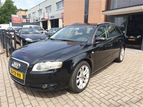 Audi A4 Avant - A4 2.0 TDI 140PK - 1