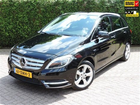 Mercedes-Benz B-klasse - 180 Ambition 79.000km | Navi | Xenon | PDC | LED | Cruise c | 17” - 1