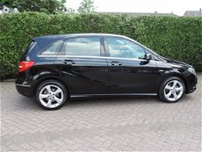 Mercedes-Benz B-klasse - 180 Ambition 79.000km | Navi | Xenon | PDC | LED | Cruise c | 17”