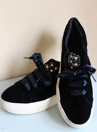 Sneakers Velours donkerblauw met strass item - nr. 1