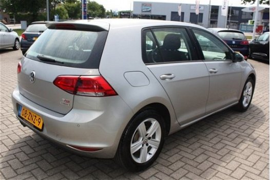 Volkswagen Golf - 1.4 TSI ACT DSG 140PK COMFORTLINE NAVI RIJKLAAR INCL 6 MND BOVAG - 1