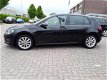 Volkswagen Golf - 2.0 TDI SOUND HIGHLINE / NAVI / PDC - 1 - Thumbnail