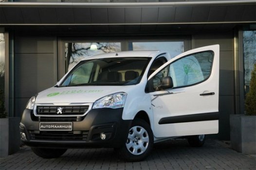 Peugeot Partner - Electric L1 Premium | € 7.000, - voordeel | Climate Control | Laadkabel | Cruise - 1