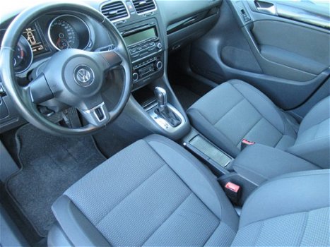 Volkswagen Golf - 1.2 TSI Comfortline 5-Deurs / 105PK / Automaat / Climate Control / Cruise control - 1