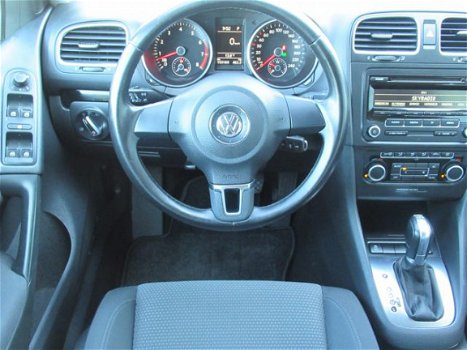 Volkswagen Golf - 1.2 TSI Comfortline 5-Deurs / 105PK / Automaat / Climate Control / Cruise control - 1