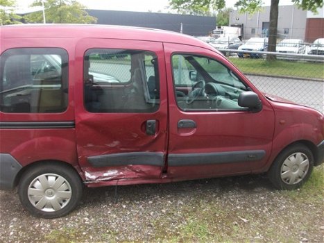 Renault Kangoo - 1.6-16V Privilège let op auto start niet probleem weten we niet denk brandstof pomp - 1