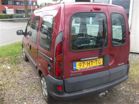 Renault Kangoo - 1.6-16V Privilège let op auto start niet probleem weten we niet denk brandstof pomp - 1