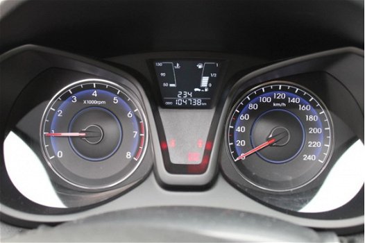 Hyundai ix20 - 1.4i Pro | 2012 / Navi actie | Airco | Leder | Skidplate - 1