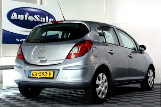 Opel Corsa - 1.2 Edition AUTOMAAT 105.000 km 5-DEURS AIRCO '09 - 1