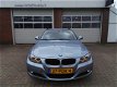 BMW 3-serie Touring - 318i Business Line - 1 - Thumbnail