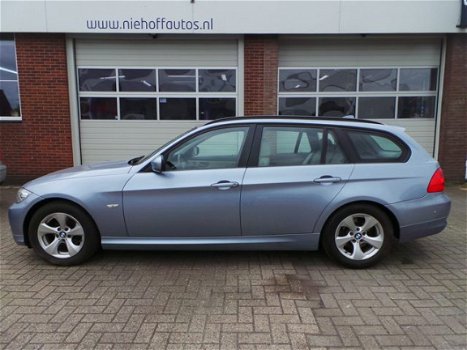 BMW 3-serie Touring - 318i Business Line - 1