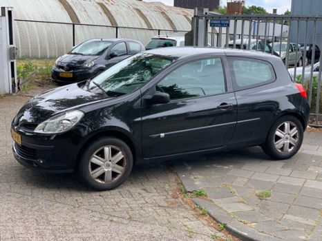 Renault Clio - 1.5 dCi Dynam.Comf - 1