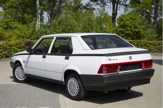 Alfa Romeo 75 - 1.8 IE - 1